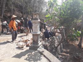 PEMBANGUNAN TALUD DIDUSUN PAKELKOPEK