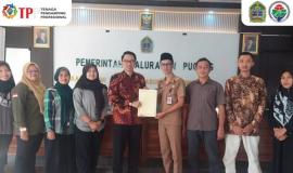 Penandatanganan Akta Pendirian Koperasi Desa Merah Putih (KDMP) Kalurahan Pucung